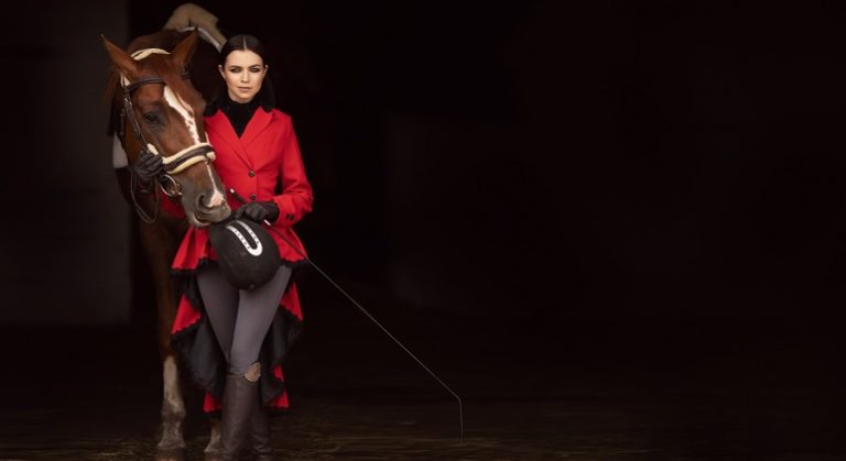 Cheltenham Fashion Horse Racing