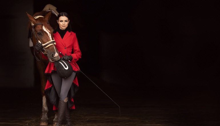 Cheltenham Fashion Horse Racing